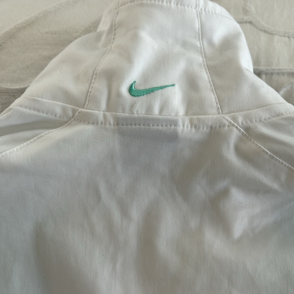 Nike Jacket - Picture 6 of 10